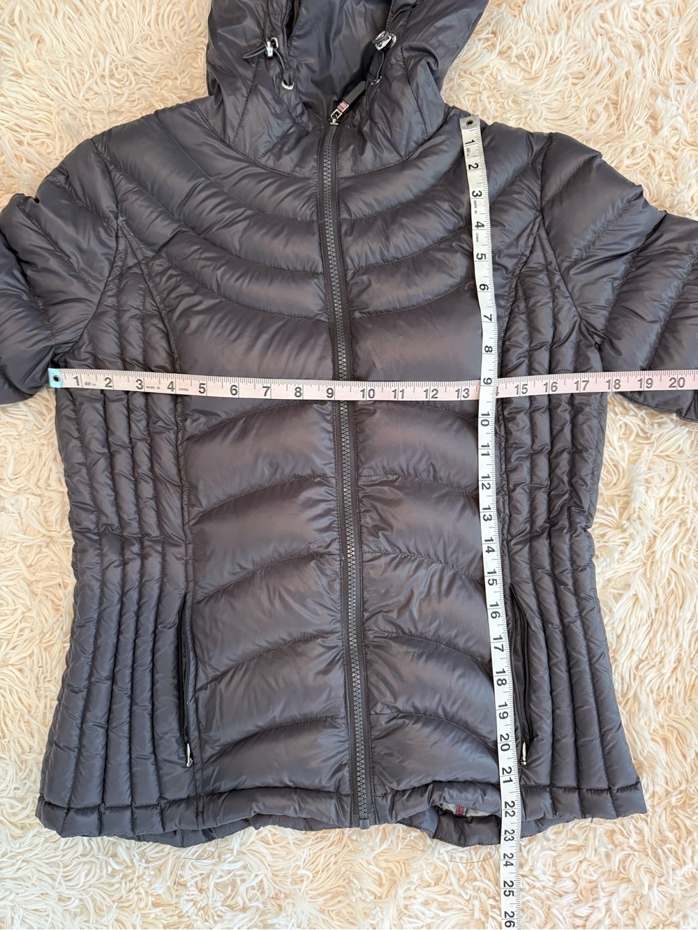 Andrew Marc Packable Lightweight Down Puffer Jacket Hooded Gray Size Small - Picture 4 of 9